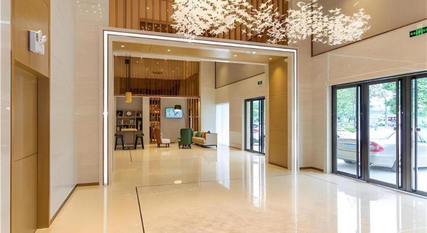 City Comfort Inn Maoming Xinyi Yudu Park Exterior foto